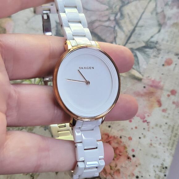 Skagen White Ceramic Watch Rose Gold Minimalist Dial Womens Quartz Slim - Picture 10 of 10